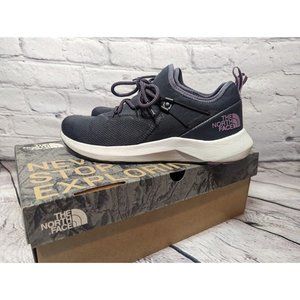NEW The North Face Surge Highgate, Women's 9 Sneakers Gray/Black & Plum/Purple